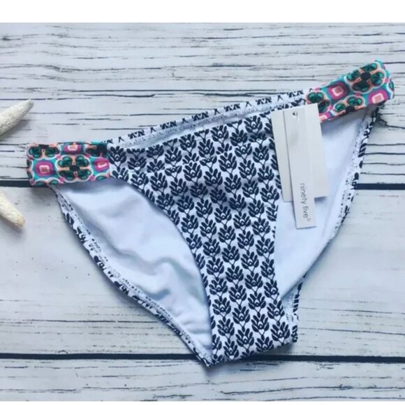 NWT Ninety Five Degress Sz S Bikini Bottom Black & White w Colorful Sides - Picture 1 of 5